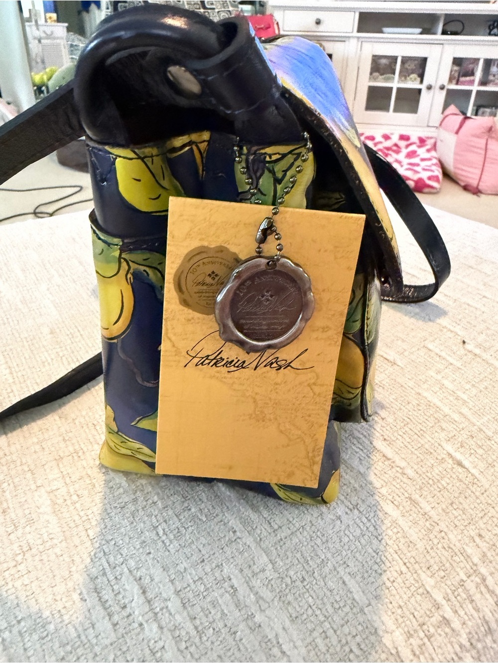 Patricia Nash leather Positano Limon Leandra Flip Crossbody Bag Navy & lemon - Picture 5 of 9
